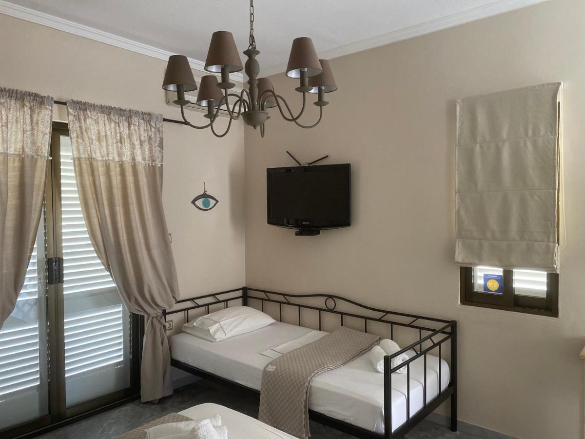Aelia Houses Agia Marina  外观 照片