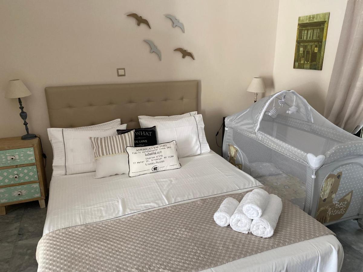 Aelia Houses Agia Marina  外观 照片