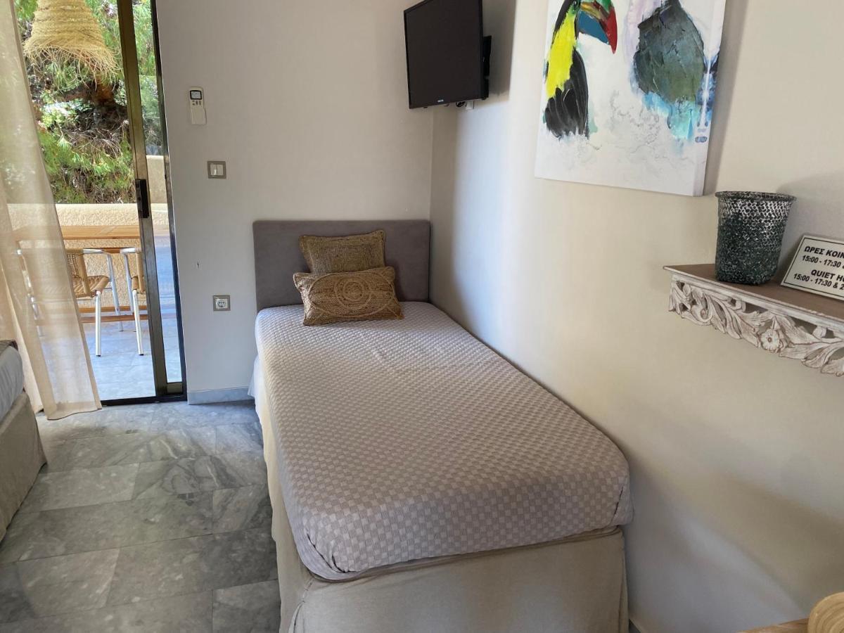 Aelia Houses Agia Marina  外观 照片