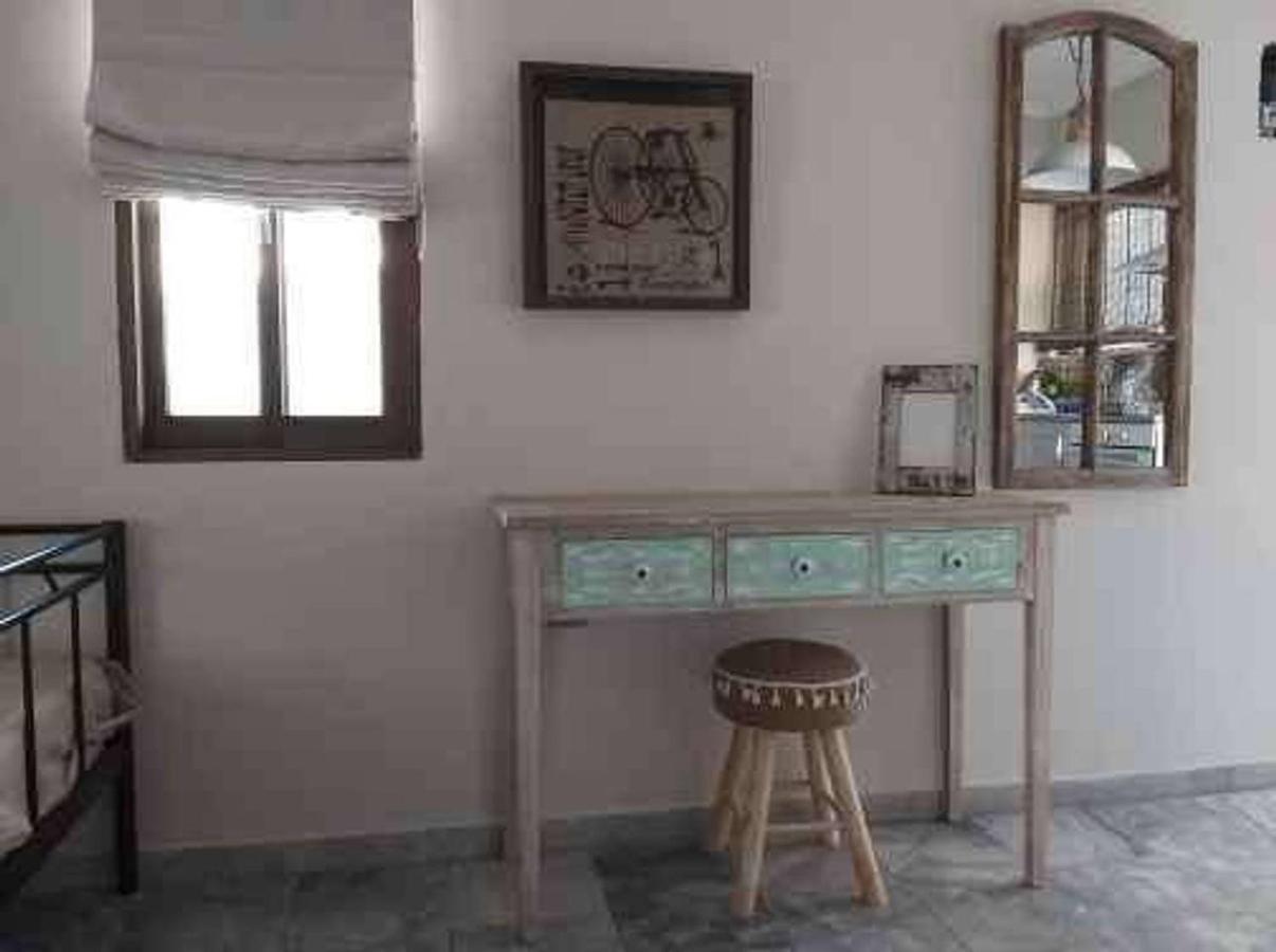 Aelia Houses Agia Marina  外观 照片